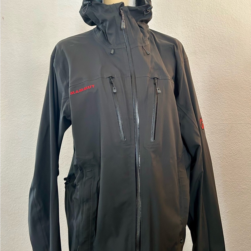 Mammut Men's Dark Gray Performance Jacket